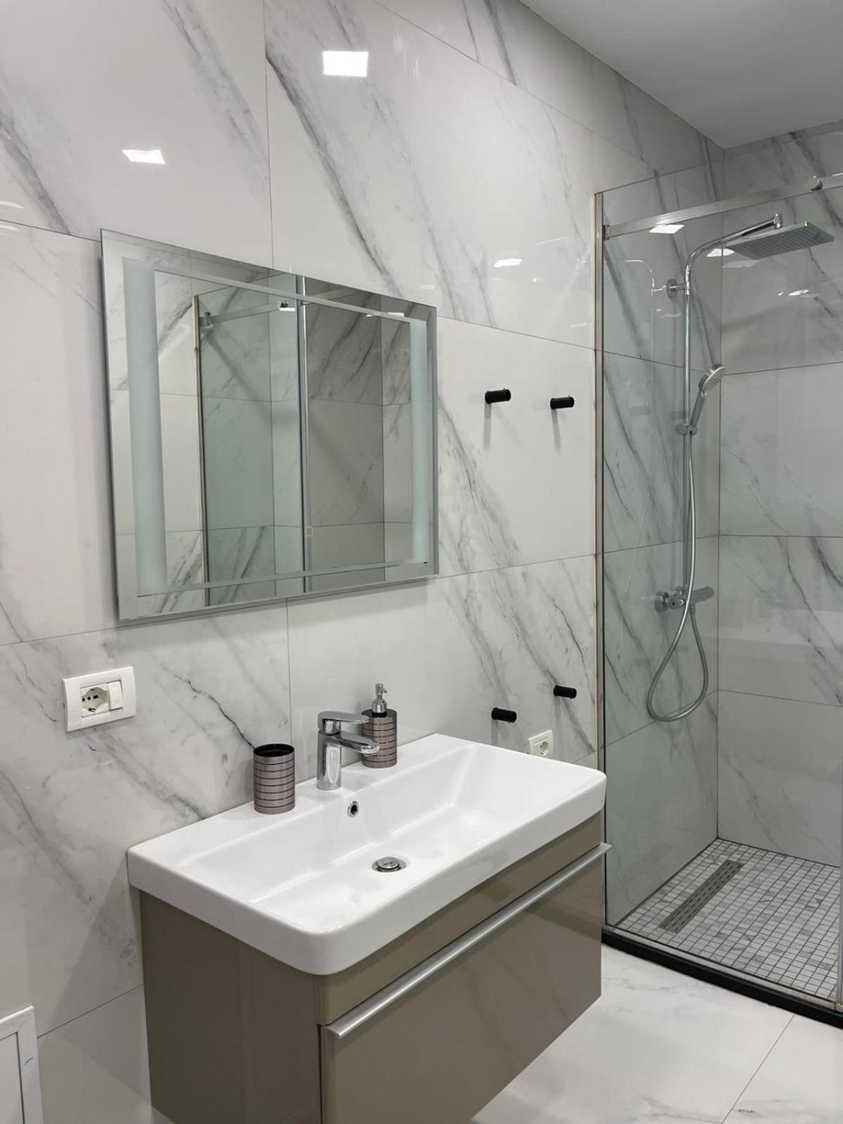 Jur Apartment دراس المظهر الخارجي الصورة